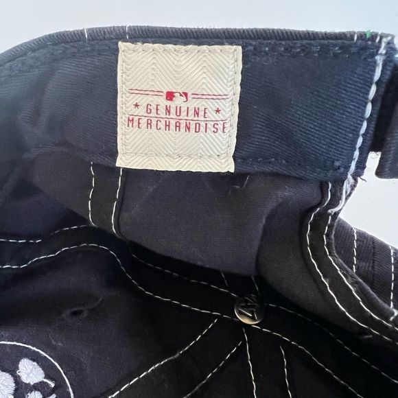 Cleveland Indians Ball Cap Kid Size - Picture 9 of 9